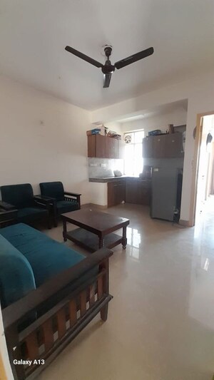 Living Room in 1 BHK Builder Floor at Sector 2 – for Rent