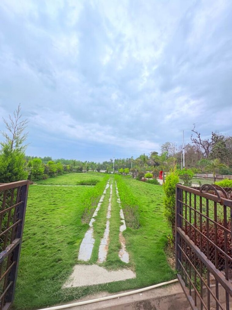 Garden, biharigarh  219 Sq.Yd. Plot In Biharigarh Dehradun 10589872