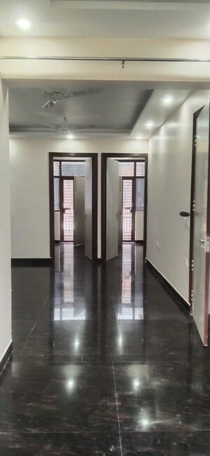 3 BHK Builder Floor For Rent in Sector 2