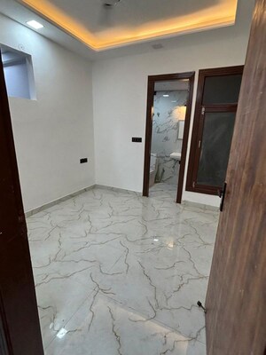 Room in 2 BHK Builder Floor at Chattarpur – for Rent