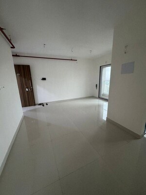 2 BHK Apartment For Rent in Ashar Axis, Majiwada