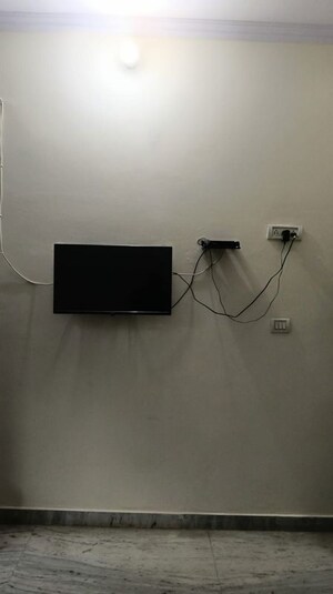 Furnished Amenities in 2 BHK Independent House at Sector 2 – for Rent