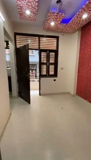 Room in 2 BHK Builder Floor at Uttam Nagar West – for Sale