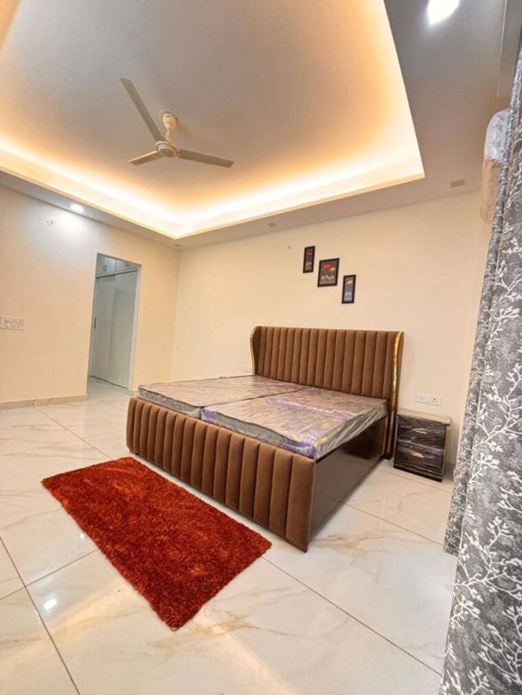 Bedroom, sector 57 3 Bedroom 204 Sq.Yd. Builder Floor In Sector 57 Gurgaon 10589938