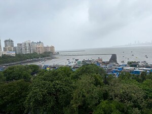 Plot Area in 1 BHK Apartment at Lovely Home Apartment, Colaba – for Rent