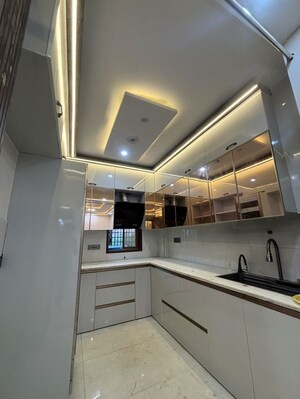 Kitchen in 3 BHK Builder Floor at Dwarka Mor – for Rent