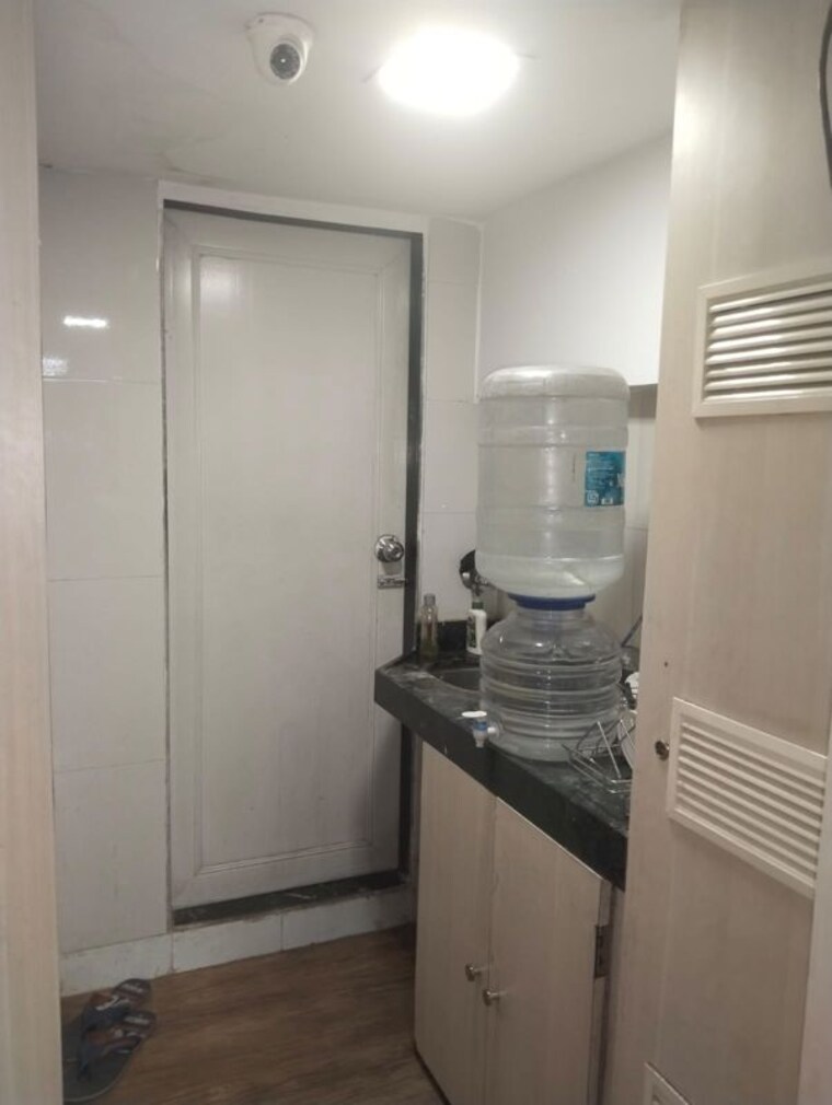 Bathroom, haware-fantasia Commercial Office Space 560 Sq.Ft. In Vashi Sector 28 Navi Mumbai 10589937