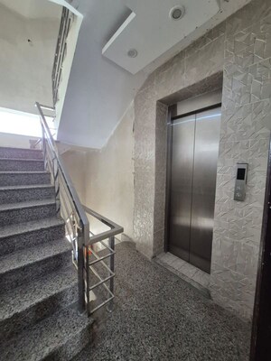 Staircase in 4 BHK Builder Floor at Sector 45 – for Rent