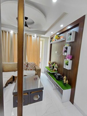 Team Area in 3 BHK Apartment at Sector 20 – for Rent