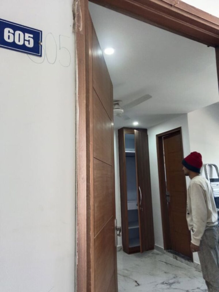 Hall, saket 1 RK 350 Sq.Ft. Builder Floor In Saket Delhi 10589947