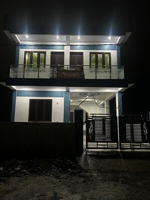 Kitchen in 2 BHK Builder Floor at Pondha – for Rent