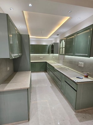 Kitchen in 3.5 BHK Apartment at BPTP Parkland Pride, Sector 77 – for Sale