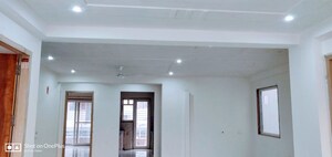 Room in 4 BHK Builder Floor at Sector 46 – for Rent