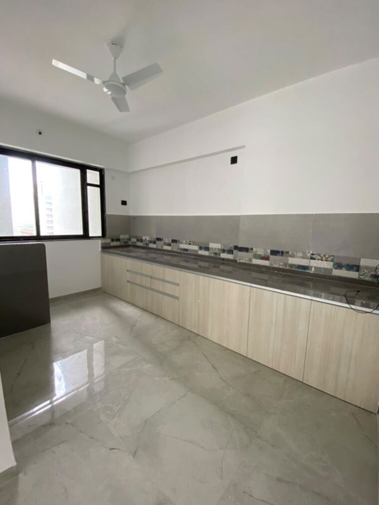 Kitchen, unique-youtopia 3 Bedroom 914 Sq.Ft. Apartment In Kharadi Pune 10589985