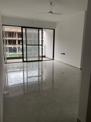 Room in 3 BHK Apartment at Unique Youtopia, Kharadi – for Rent