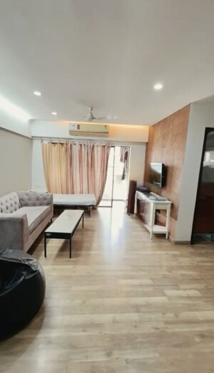 3 BHK Apartment For Sale in Goregaon West