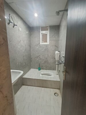 Bathroom in 2 BHK Apartment at Eldeco Tiraha Ganga Vihar, Gomti Nagar – for Rent