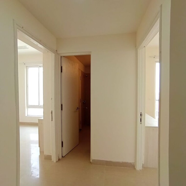 Room, emaar-emerald-estate 3 Bedroom 1395 Sq.Ft. Apartment In Sector 65 Gurgaon 10590003