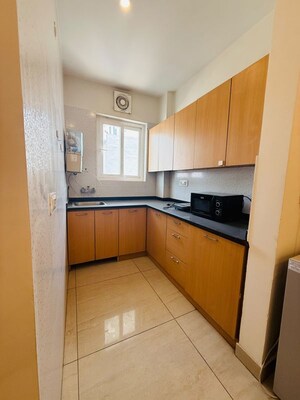 Kitchen in 1 BHK Builder Floor at DLF City Phase IV, Dlf Phase iv – for Rent