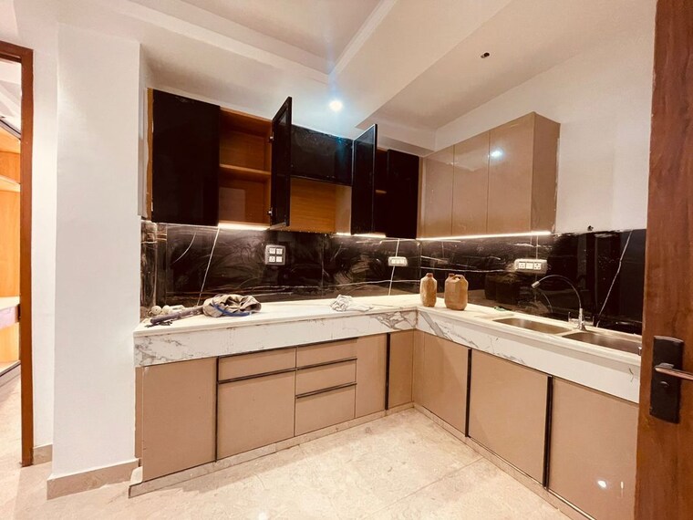 Kitchen, saket 2 Bedroom 980 Sq.Ft. Builder Floor In Saket Delhi 10590020