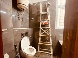 Bathroom in 2 BHK Builder Floor at Saket – for Rent
