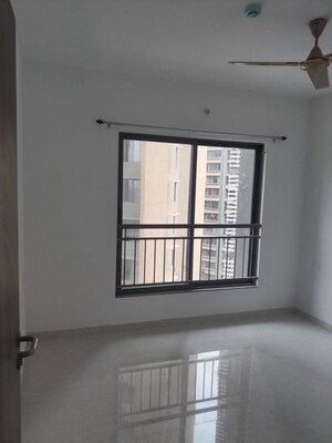 Room in 2 BHK Apartment at Pride World City Wellington, Charholi Budruk – for Sale