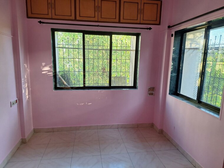 Room, mulund east 2 Bedroom 550 Sq.Ft. Apartment In Mulund East Mumbai 10590021