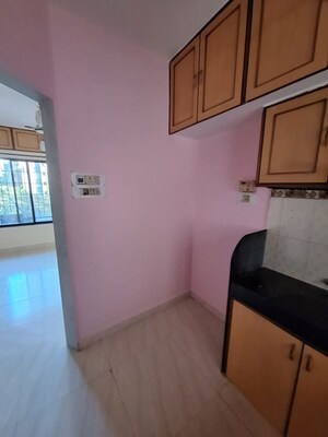 Living Room in 2 BHK Apartment at Mulund East – for Rent