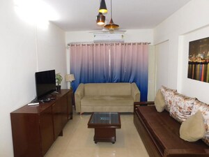 2 BHK Apartment For Sale in Santacruz West