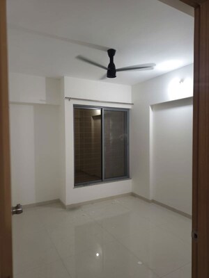 Room in 3 BHK Apartment at Nivasa Enchante, Lohgaon – for Rent