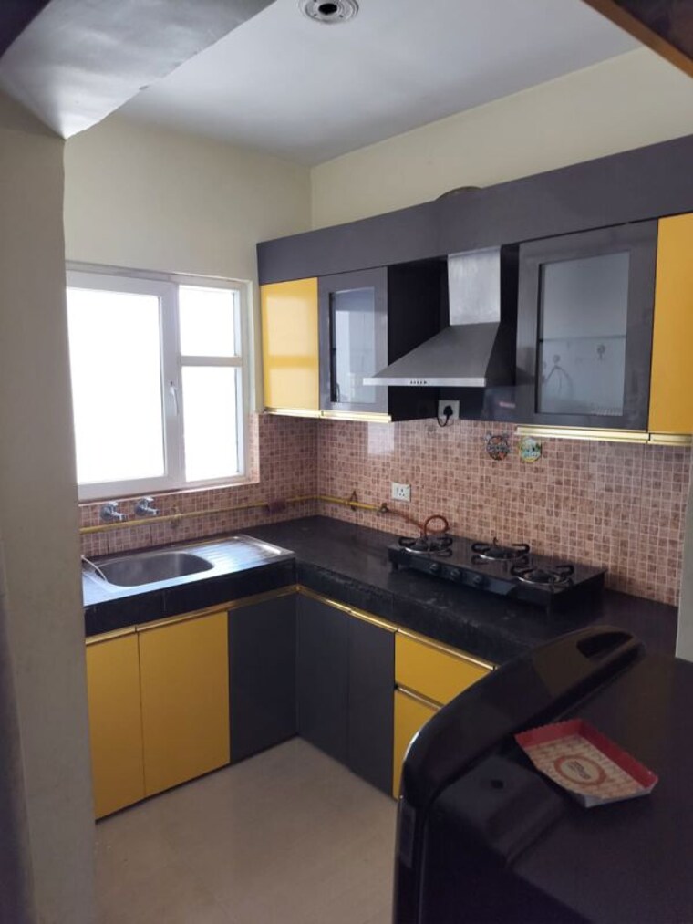 Kitchen, gomti nagar 2.5 Bedroom 1470 Sq.Ft. Apartment In Gomti Nagar Lucknow 10590029