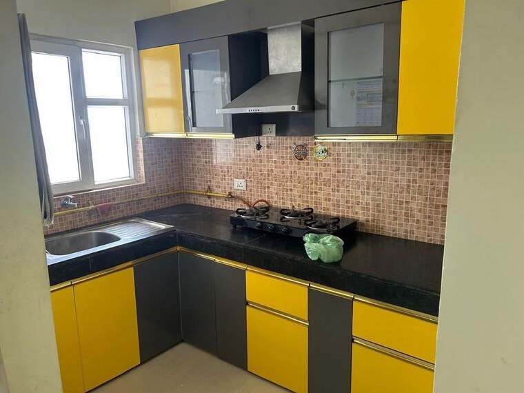 Kitchen, gomti nagar 2.5 Bedroom 1470 Sq.Ft. Apartment In Gomti Nagar Lucknow 10590029