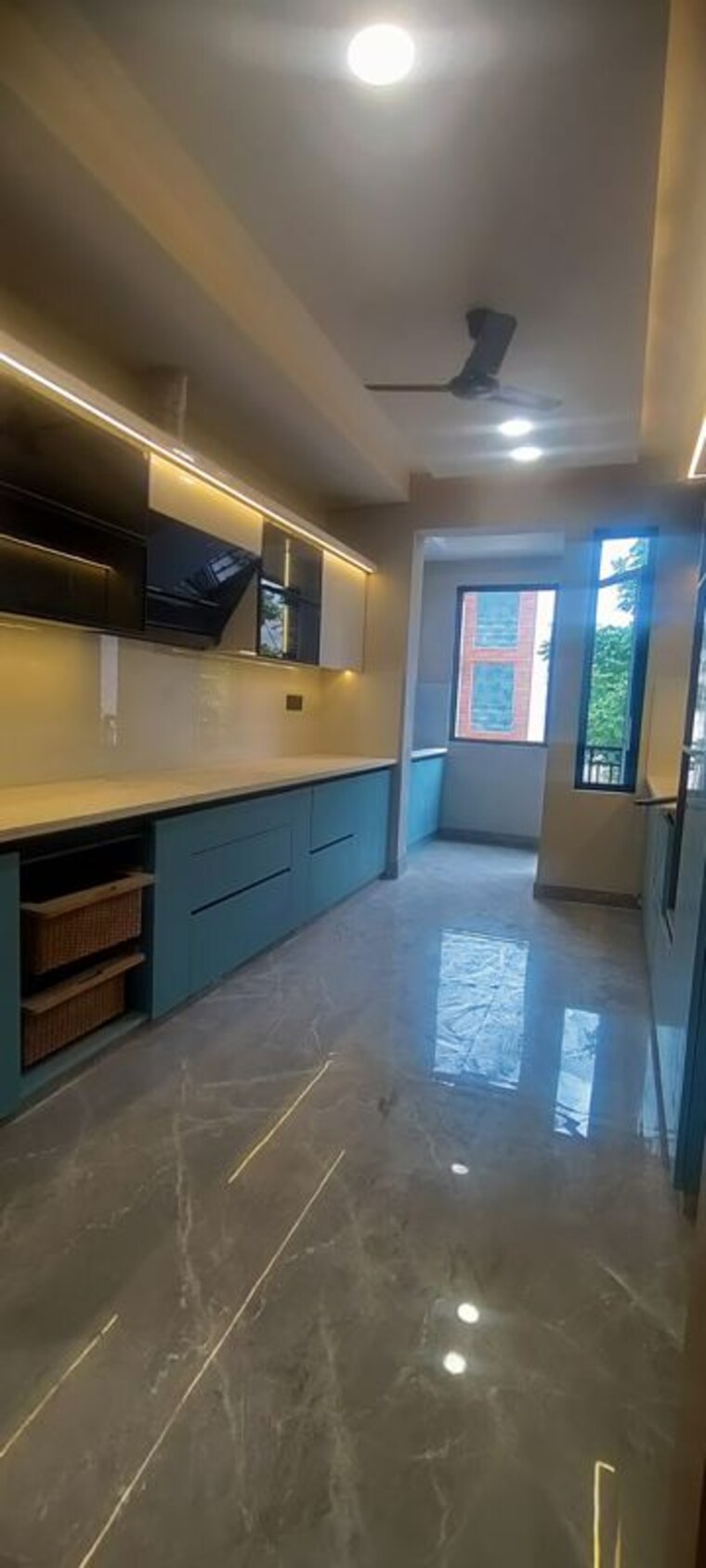 Kitchen, sector 37 4 Bedroom 275 Sq.Yd. Builder Floor In Sector 37 Faridabad 10590050