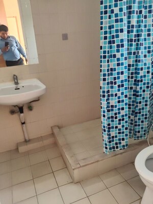Bathroom in 3 BHK Apartment at DLF The Carlton Estate, Dlf Phase V – for Rent