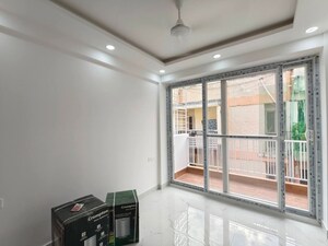 Living Room in 2.5 BHK Apartment at Nirala Greenshire, Sector 2 Greater Noida – for Rent