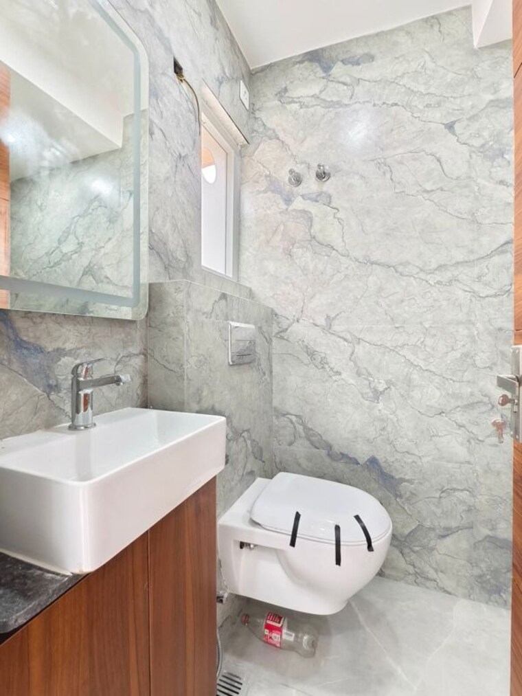 Bathroom, nirala-greenshire 2.5 Bedroom 1060 Sq.Ft. Apartment In Sector 2 Greater Noida Greater Noida 10590078
