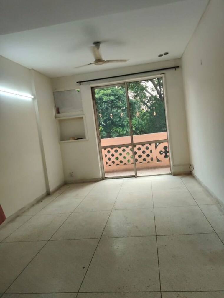 undefined, dlf-the-wellington-estate 3 Bedroom 1333 Sq.Ft. Apartment In Dlf Phase V Gurgaon 10590077