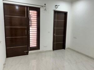 Room in 2 BHK Apartment at Vision Homes Ghazipur, Ghazipur – for Rent