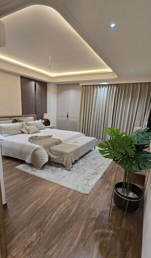 Team Area in 4 BHK Builder Floor at Vatika India Next 2, Sector 88a – for Sale