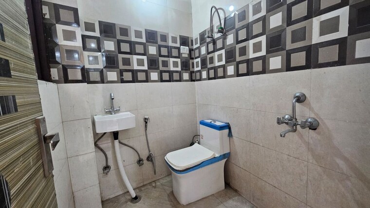 Team Area, neb sarai 1 Bedroom 450 Sq.Ft. Builder Floor In Neb Sarai Delhi 10590089