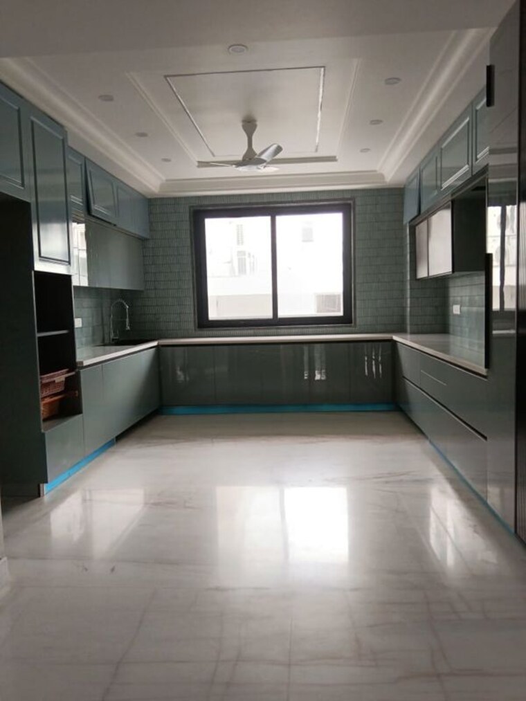 Kitchen, dlf phase i 4 Bedroom 465 Sq.Ft. Builder Floor In Dlf Phase I Gurgaon 10576020