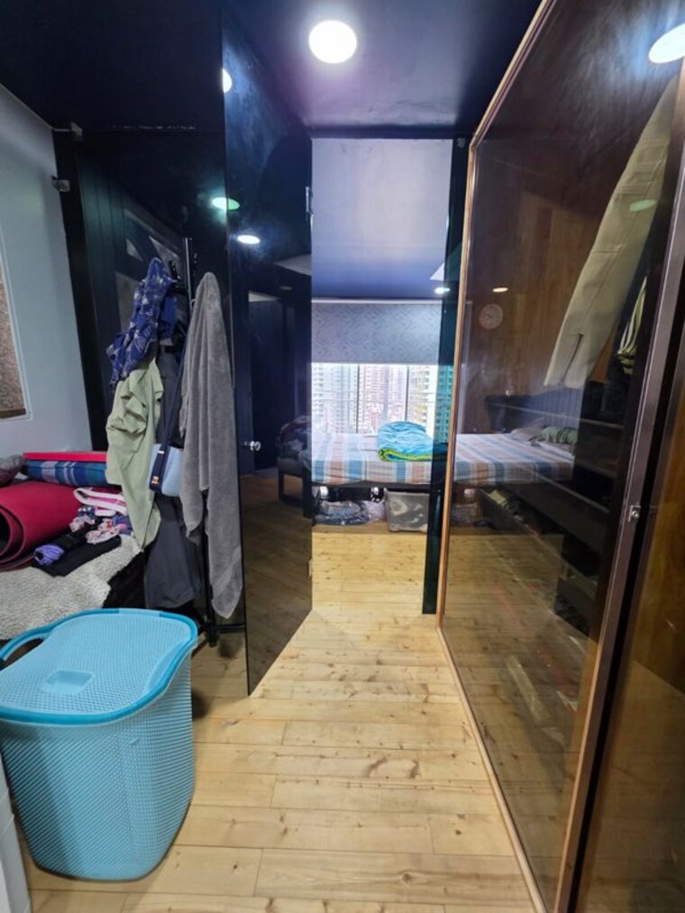  Parking, satra-one 3 Bedroom 1150 Sq.Ft. Apartment In Goregaon West Mumbai 10590073