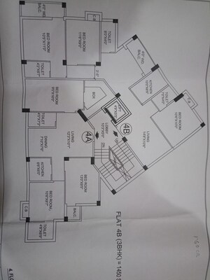 Floor Plan in 3 BHK Builder Floor at Kolkatta Gpo – for Sale