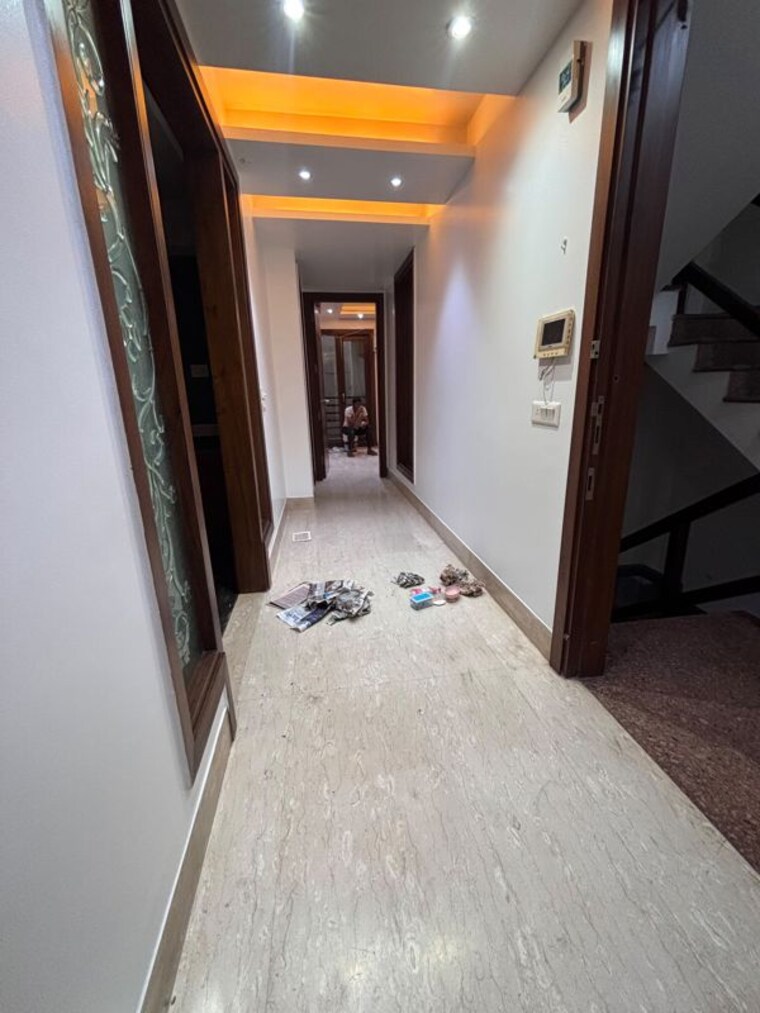 undefined, shivalik colony 3 Bedroom 2000 Sq.Ft. Builder Floor In Shivalik Colony Delhi 10590127