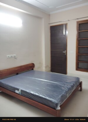Bedroom in 2 BHK Builder Floor at Jharsa – for Rent