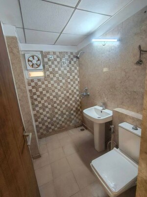Bathroom in 2.5 BHK Apartment at Stellar One, Sector 1 Greater Noida – for Rent