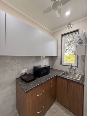 Living Room in 1 BHK Builder Floor at Sector 38 – for Rent