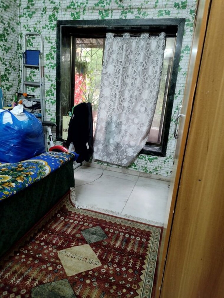 Bedroom, lake-bloom 1 Bedroom 550 Sq.Ft. Apartment In Powai Mumbai 10590140