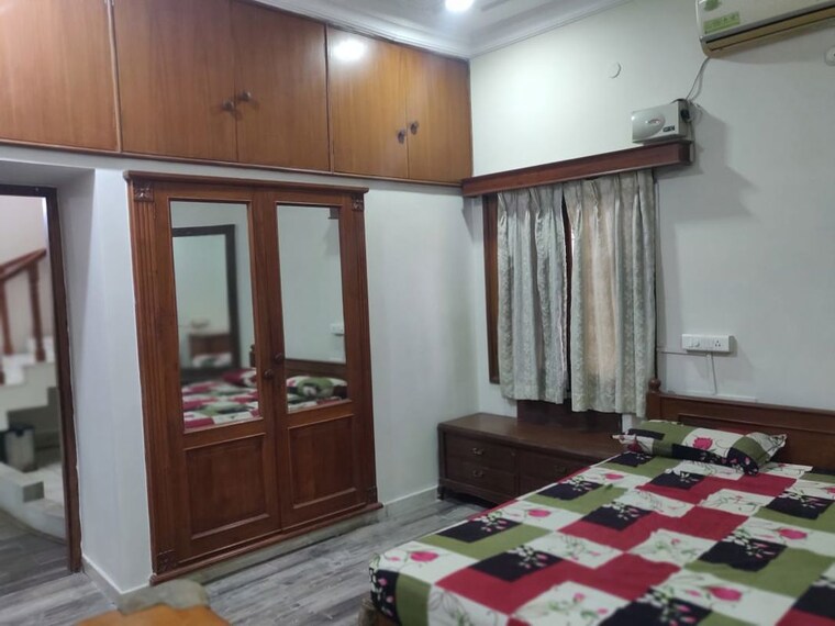 Bedroom, banjara hills 4 Bedroom 5000 Sq.Ft. Independent House In Banjara Hills Hyderabad 10590152