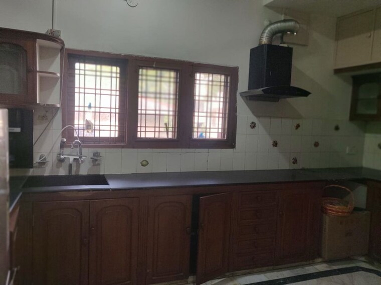 Kitchen, banjara hills 4 Bedroom 5000 Sq.Ft. Independent House In Banjara Hills Hyderabad 10590152